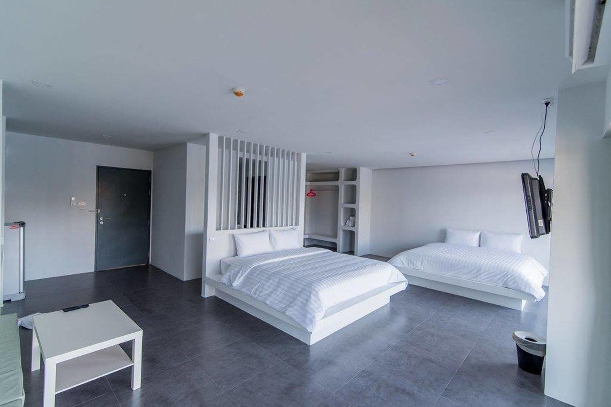 Panitar Haus Ξενοδοχείο Τσον Μπουρί Εξωτερικό φωτογραφία
